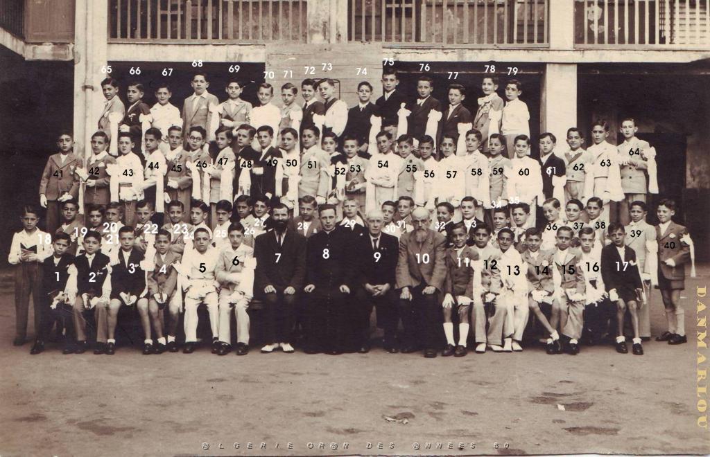 COMMUNIONS ORAN DU PATRONAGE ORAN DE LA JUS SAINT LOUIS  1947.jpg